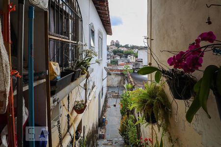 Casa à venda com 135m², 2 quartos e 2 vagasÁrea externa