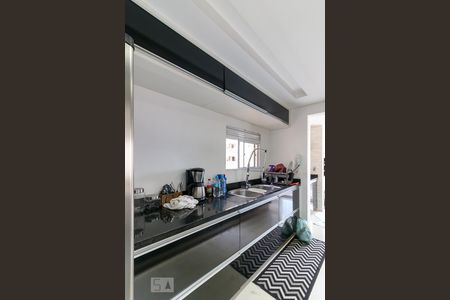Apartamento à venda com 115m², 3 quartos e 2 vagasCozinha