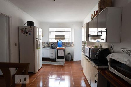 Cozinha de casa à venda com 3 quartos, 150m² em Vila Ema, São Paulo