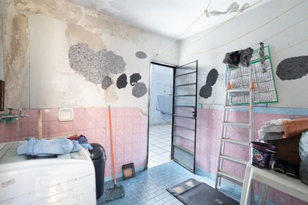 Casa à venda com 150m², 3 quartos e 2 vagasLavanderia