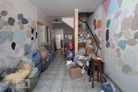 Casa à venda com 150m², 3 quartos e 2 vagasEntrada