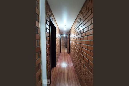 Casa à venda com 96m², 3 quartos e 1 vaga Casa à venda com 96m², 3 quartos e 1 vagaCorredor