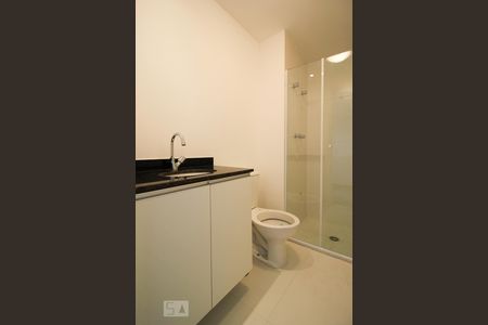 Studio para alugar com 26m², 1 quarto e sem vaga Studio para alugar com 26m², 1 quarto e sem vagaBanheiro