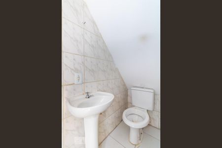 Casa de condomínio para alugar com 75m², 2 quartos e 1 vaga Casa de condomínio para alugar com 75m², 2 quartos e 1 vagaBanheiro