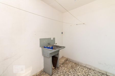 Casa de condomínio para alugar com 75m², 2 quartos e 1 vaga Casa de condomínio para alugar com 75m², 2 quartos e 1 vagaÁrea de Serviço