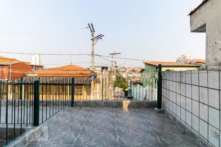 Casa de condomínio para alugar com 75m², 2 quartos e 1 vaga Casa de condomínio para alugar com 75m², 2 quartos e 1 vagaVaranda