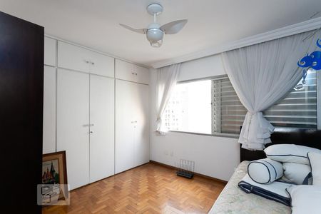 Apartamento à venda com 200m², 4 quartos e 2 vagasSuíte 2