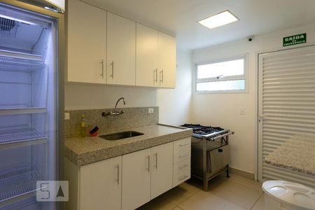 Apartamento à venda com 200m², 4 quartos e 2 vagasÁrea comum - Salão de festas