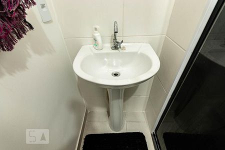 Apartamento à venda com 42m², 2 quartos e sem vagaBanheiro 