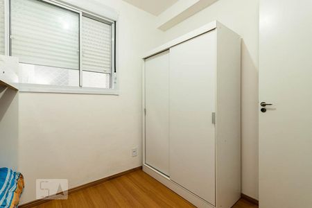 Quarto 1 de apartamento para alugar com 2 quartos, 42m² em Vila Nhocuné, São Paulo