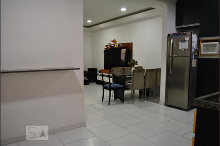 Casa à venda com 130m², 2 quartos e 3 vagasCozinha