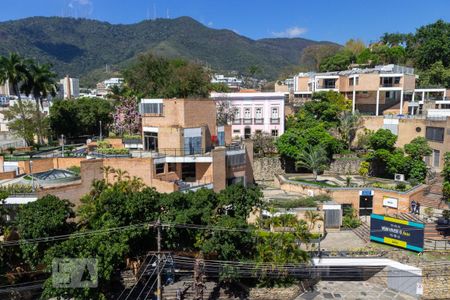 Apartamento para alugar com 77m², 3 quartos e sem vaga Apartamento para alugar com 77m², 3 quartos e sem vagaVista do Quarto 1