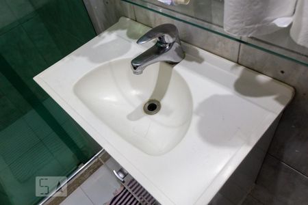 Apartamento para alugar com 77m², 3 quartos e sem vaga Apartamento para alugar com 77m², 3 quartos e sem vagaBanheiro Social