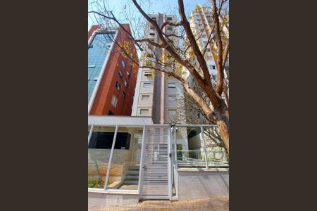 Apartamento para alugar com 110m², 3 quartos e 2 vagasFachada