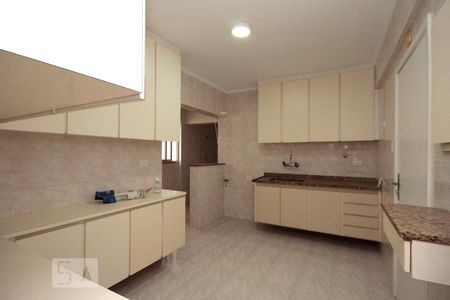 Apartamento para alugar com 110m², 3 quartos e 2 vagasCozinha