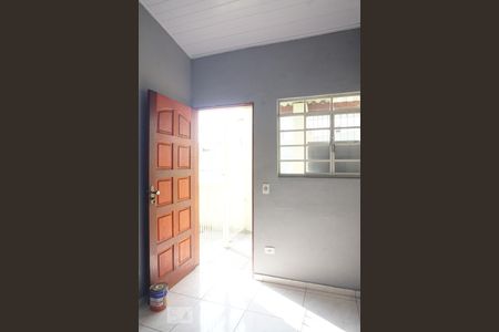 Sala de casa para alugar com 1 quarto, 32m² em Vila Paranaguá, São Paulo