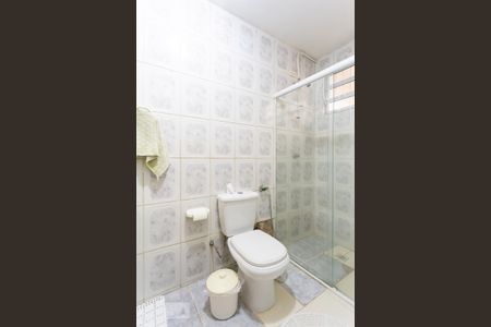 Casa à venda com 146m², 3 quartos e 2 vagasBanheiro da Suíte