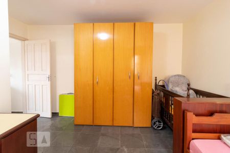 Casa à venda com 130m², 5 quartos e 4 vagas Casa à venda com 130m², 5 quartos e 4 vagasSuíte 3