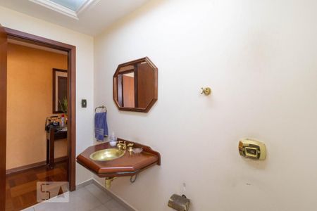 Lavabo de casa à venda com 5 quartos, 130m² em Tucuruvi, São Paulo