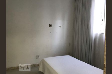 Quarto de apartamento à venda com 3 quartos, 180m² em Buritis, Belo Horizonte