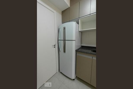 Sala e Cozinha - Armários de apartamento para alugar com 1 quarto, 31m² em Vila Palmeiras, São Paulo