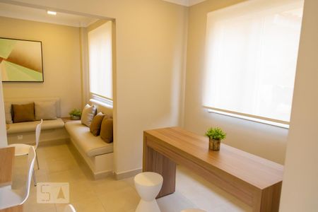Apartamento para alugar com 41m², 2 quartos e sem vaga Apartamento para alugar com 41m², 2 quartos e sem vagaÁrea comum - Salão de festas