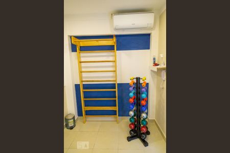 Apartamento para alugar com 41m², 2 quartos e sem vaga Apartamento para alugar com 41m², 2 quartos e sem vagaAcademia