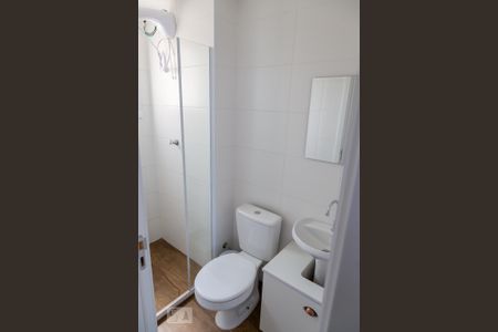 Apartamento para alugar com 41m², 2 quartos e sem vaga Apartamento para alugar com 41m², 2 quartos e sem vagaBanheiro