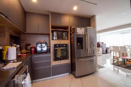 Apartamento à venda com 112m², 3 quartos e 2 vagasCozinha