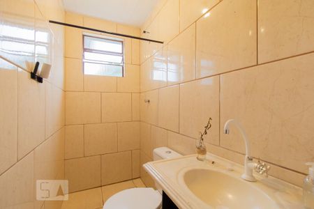 Banheiro de apartamento para alugar com 1 quarto, 50m² em Primavera, Novo Hamburgo