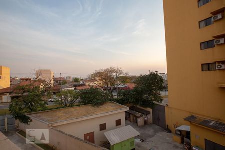 Apartamento para alugar com 58m², 2 quartos e 1 vagaVista da cozinha