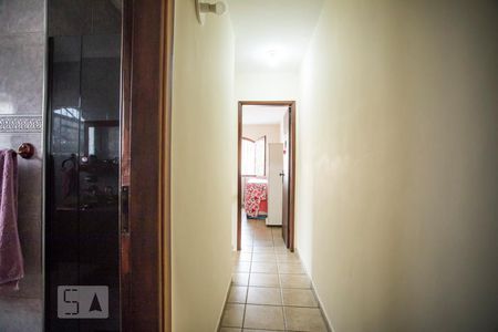 Corredor - Quartos de casa para alugar com 2 quartos, 170m² em Jardim Jabaquara, São Paulo