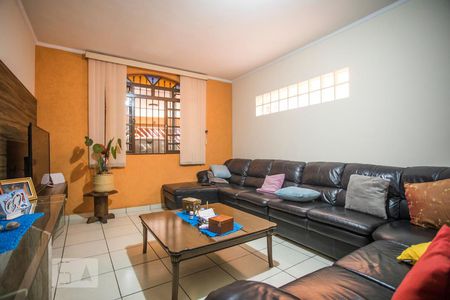 Sala de casa para alugar com 2 quartos, 170m² em Jardim Jabaquara, São Paulo