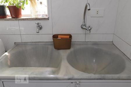 Casa à venda com 244m², 4 quartos e 4 vagasDespensa