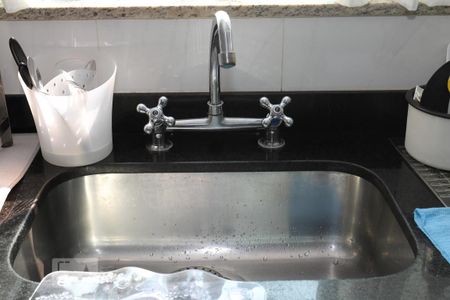 Casa à venda com 244m², 4 quartos e 4 vagasCozinha