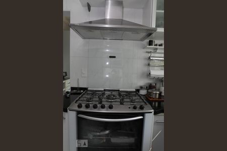 Casa à venda com 244m², 4 quartos e 4 vagasCozinha