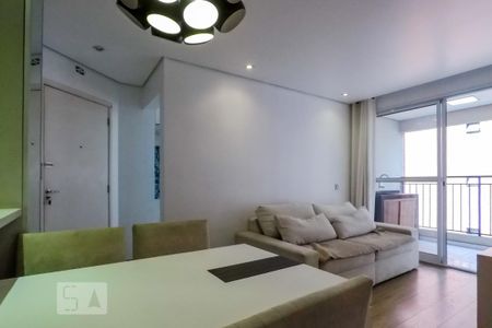 Apartamento à venda com 55m², 2 quartos e 1 vagaSala
