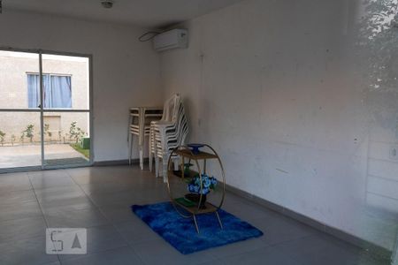 Apartamento para alugar com 43m², 2 quartos e sem vaga Apartamento para alugar com 43m², 2 quartos e sem vagaÁrea comum - Salão de festas