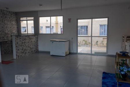 Apartamento para alugar com 43m², 2 quartos e sem vaga Apartamento para alugar com 43m², 2 quartos e sem vagaÁrea comum - Salão de festas