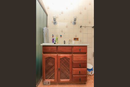 Apartamento à venda com 124m², 3 quartos e sem vagaBanheiro da suíte 