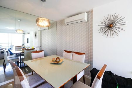 Sala de apartamento à venda com 3 quartos, 93m² em Recreio dos Bandeirantes, Rio de Janeiro