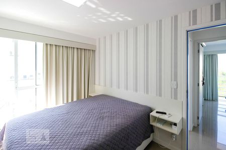 Apartamento à venda com 93m², 3 quartos e 2 vagasSuíte