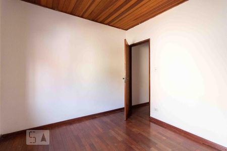 Quarto 1 de casa à venda com 2 quartos, 120m² em Vila Gomes Cardim, São Paulo