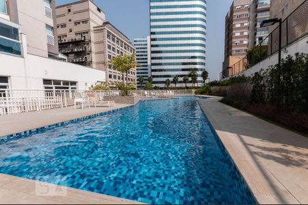 Apartamento para alugar com 60m², 2 quartos e 2 vagas Apartamento para alugar com 60m², 2 quartos e 2 vagasÁrea Comum - Piscina Aberta