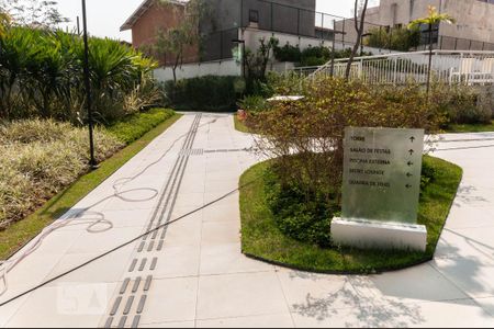 Apartamento para alugar com 60m², 2 quartos e 2 vagas Apartamento para alugar com 60m², 2 quartos e 2 vagasÁrea Comum - Entrada