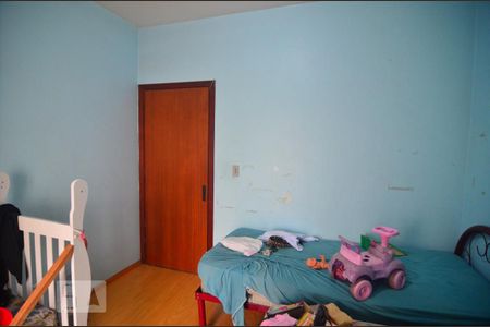 Quarta 1 de casa à venda com 5 quartos, 176m² em Niterói, Canoas