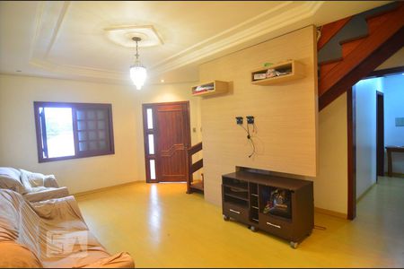 Sala de casa à venda com 5 quartos, 176m² em Niterói, Canoas