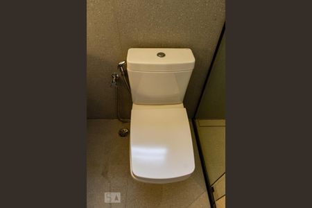 Apartamento para alugar com 90m², 2 quartos e 1 vaga Apartamento para alugar com 90m², 2 quartos e 1 vagaBanheiro