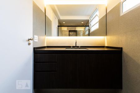 Apartamento para alugar com 90m², 2 quartos e 1 vaga Apartamento para alugar com 90m², 2 quartos e 1 vagaBanheiro