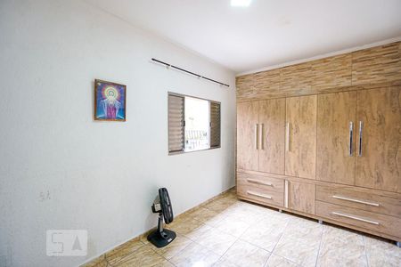 Quarto 01 de casa à venda com 2 quartos, 180m² em Vila Moreira, São Paulo
